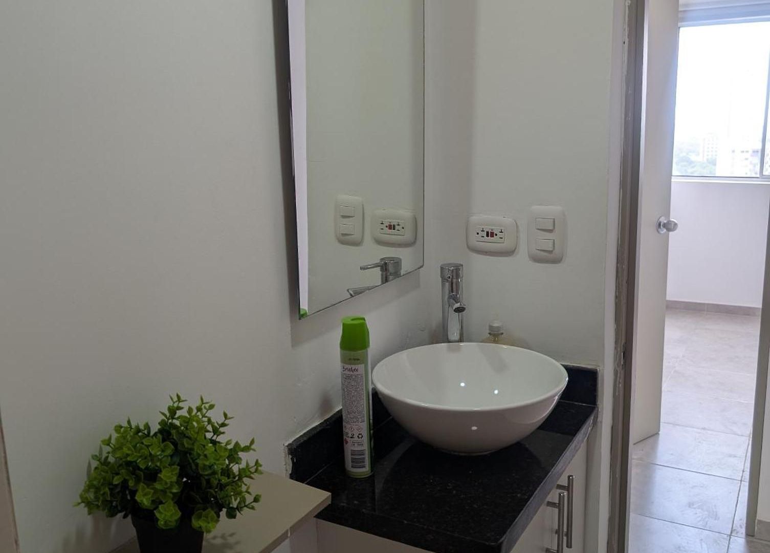 Apartamento Amoblado En Cerca A La Playa *