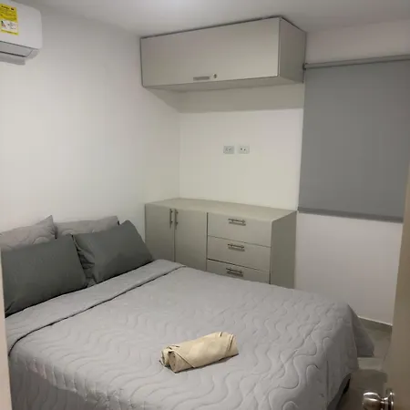 Apartamento Amoblado En Cerca A La Playa