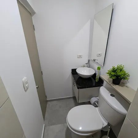 Apartamento Amoblado En Cerca A La Playa *